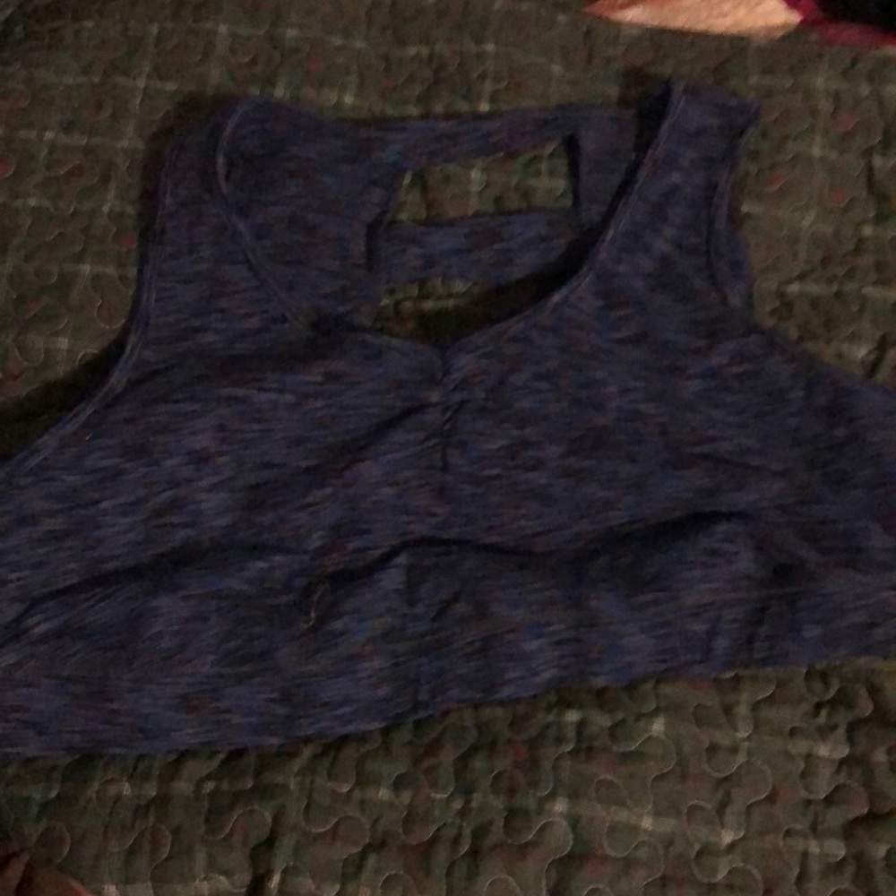 Torrid sports bra size 4